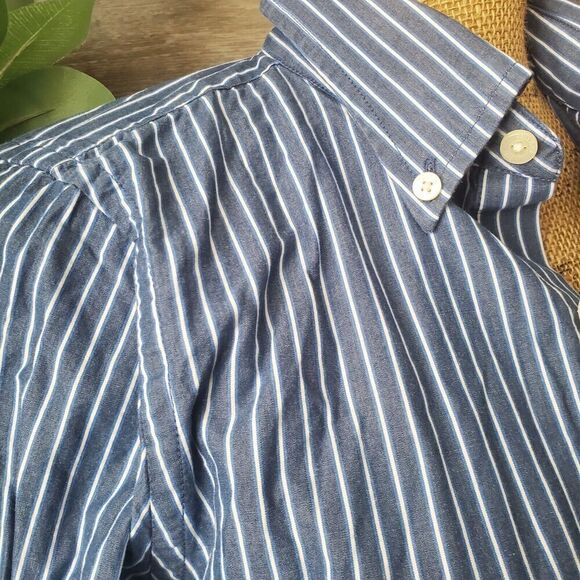 Hollister Blue and White Striped Button Down Long Sleeve Women's Shirt Size S - Picture 4 of 10